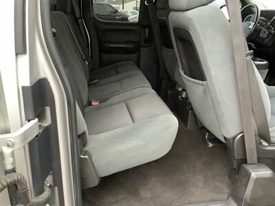 2009 Chevrolet Silverado 1500 LT - Photo 25 - Crest Hill, IL 60403