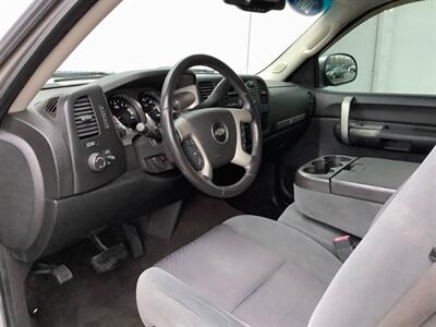 2009 Chevrolet Silverado 1500 LT - Photo 14 - Crest Hill, IL 60403