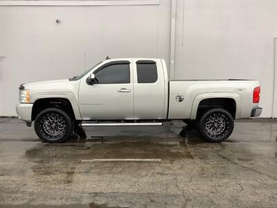 2009 Chevrolet Silverado 1500 LT - Photo 3 - Crest Hill, IL 60403
