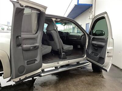 2009 Chevrolet Silverado 1500 LT - Photo 23 - Crest Hill, IL 60403