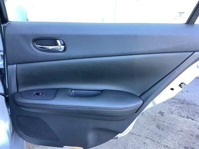 2010 Nissan Maxima 3.5 SV   - Photo 28 - Crest Hill, IL 60403