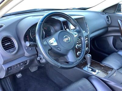 2010 Nissan Maxima 3.5 SV   - Photo 15 - Crest Hill, IL 60403