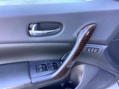 2010 Nissan Maxima 3.5 SV - Photo 12 - Crest Hill, IL 60403