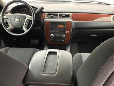 2013 Chevrolet Avalanche LS Black Diamond   - Photo 42 - Crest Hill, IL 60403