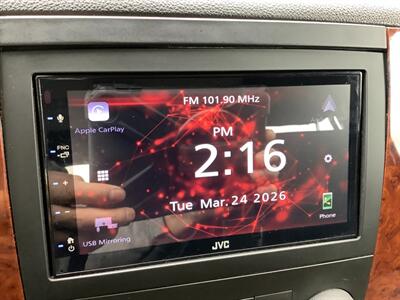 2013 Chevrolet Avalanche LS Black Diamond   - Photo 20 - Crest Hill, IL 60403