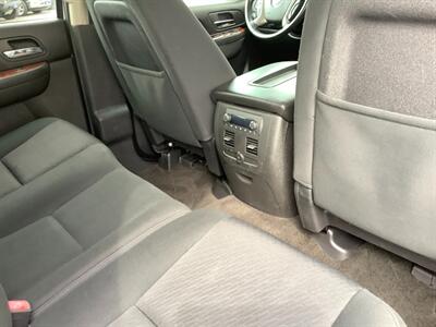 2013 Chevrolet Avalanche LS Black Diamond   - Photo 33 - Crest Hill, IL 60403