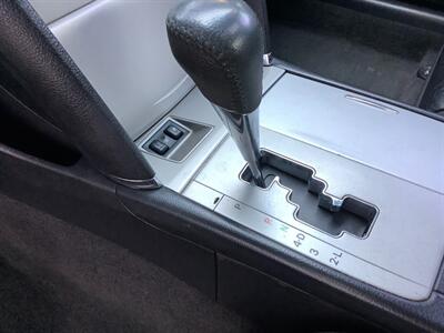 2009 Toyota Camry SE   - Photo 15 - Crest Hill, IL 60403