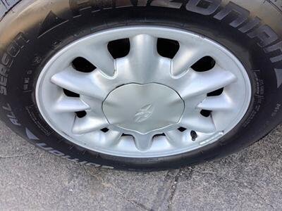 1997 Buick Riviera Supercharged   - Photo 35 - Crest Hill, IL 60403