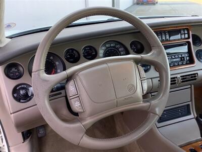 1997 Buick Riviera Supercharged   - Photo 15 - Crest Hill, IL 60403