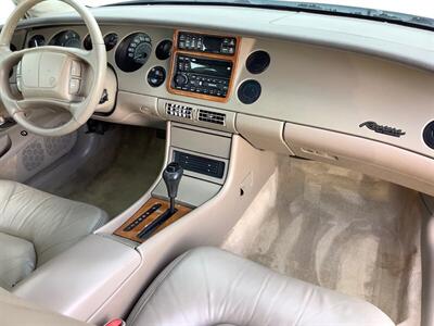 1997 Buick Riviera Supercharged   - Photo 29 - Crest Hill, IL 60403