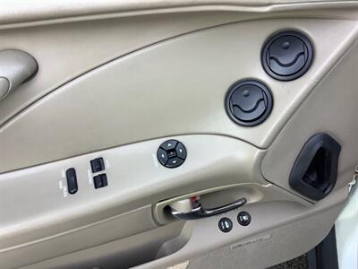 1997 Buick Riviera Supercharged   - Photo 11 - Crest Hill, IL 60403