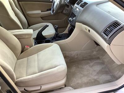 2005 Honda Accord LX - Photo 26 - Crest Hill, IL 60403