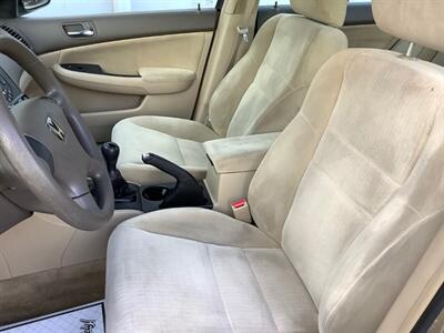 2005 Honda Accord LX - Photo 19 - Crest Hill, IL 60403