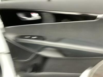 2017 Kia Sorento SX Limited V6   - Photo 30 - Crest Hill, IL 60403