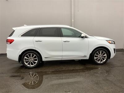 2017 Kia Sorento SX Limited V6   - Photo 8 - Crest Hill, IL 60403