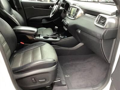 2017 Kia Sorento SX Limited V6   - Photo 34 - Crest Hill, IL 60403
