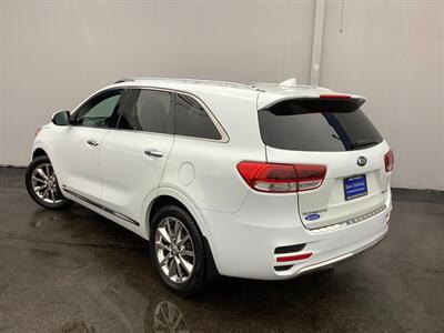2017 Kia Sorento SX Limited V6   - Photo 4 - Crest Hill, IL 60403