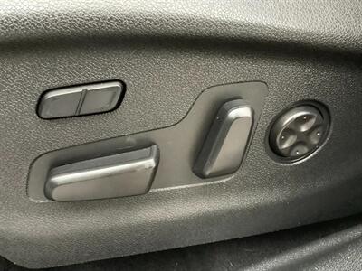 2017 Kia Sorento SX Limited V6   - Photo 14 - Crest Hill, IL 60403