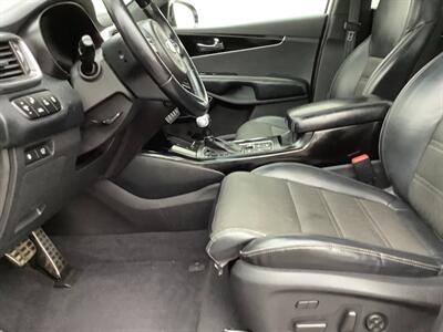 2017 Kia Sorento SX Limited V6   - Photo 15 - Crest Hill, IL 60403