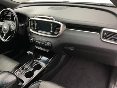 2017 Kia Sorento SX Limited V6   - Photo 35 - Crest Hill, IL 60403