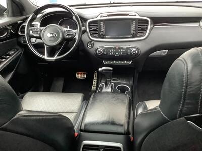 2017 Kia Sorento SX Limited V6   - Photo 48 - Crest Hill, IL 60403