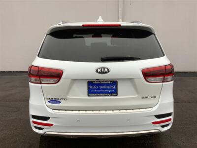 2017 Kia Sorento SX Limited V6   - Photo 6 - Crest Hill, IL 60403