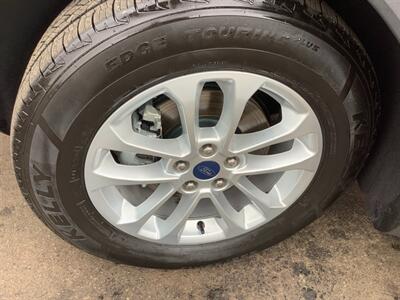 2021 Ford Escape SE   - Photo 36 - Crest Hill, IL 60403