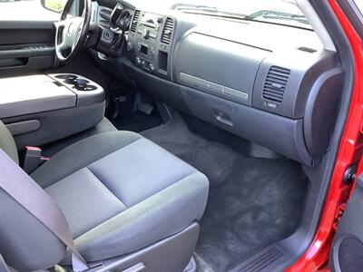 2011 Chevrolet Silverado 1500 LT   - Photo 27 - Crest Hill, IL 60403