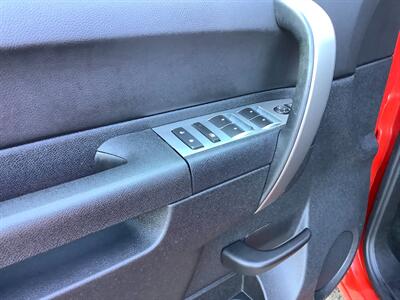 2011 Chevrolet Silverado 1500 LT   - Photo 14 - Crest Hill, IL 60403