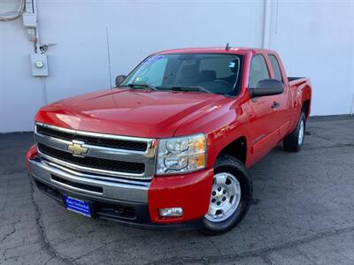 2011 Chevrolet Silverado 1500 LT   - Photo 2 - Crest Hill, IL 60403