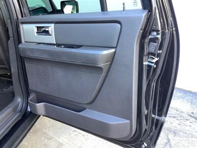 2011 Ford Expedition EL Limited - Photo 25 - Crest Hill, IL 60403