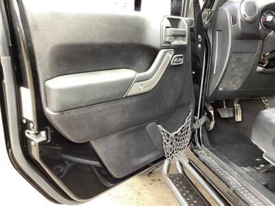 2011 Jeep Wrangler Sport   - Photo 13 - Crest Hill, IL 60403