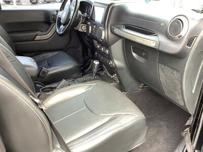 2011 Jeep Wrangler Sport   - Photo 30 - Crest Hill, IL 60403