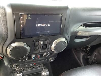 2011 Jeep Wrangler Sport   - Photo 17 - Crest Hill, IL 60403