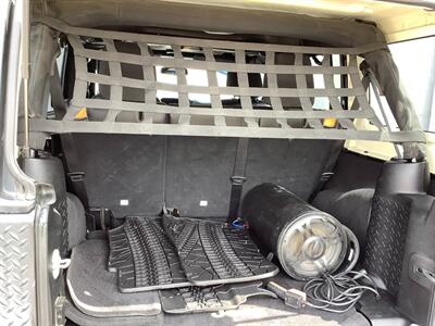 2011 Jeep Wrangler Sport   - Photo 32 - Crest Hill, IL 60403