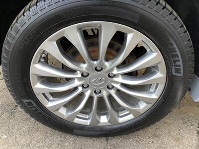 2016 INFINITI QX80   - Photo 45 - Crest Hill, IL 60403