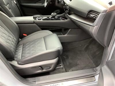 2023 Nissan Rogue Platinum - Photo 43 - Crest Hill, IL 60403