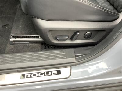 2023 Nissan Rogue Platinum - Photo 16 - Crest Hill, IL 60403