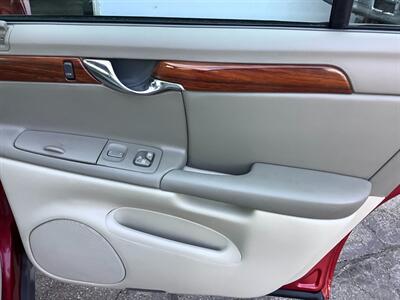 2003 Cadillac DeVille - Photo 21 - Crest Hill, IL 60403
