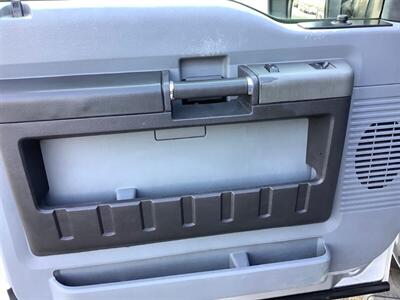 2011 Ford F-350 XLT   - Photo 11 - Crest Hill, IL 60403