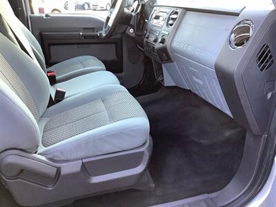 2011 Ford F-350 XLT   - Photo 27 - Crest Hill, IL 60403