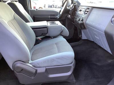 2011 Ford F-350 XLT   - Photo 31 - Crest Hill, IL 60403