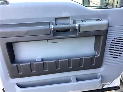 2011 Ford F-350 XLT   - Photo 11 - Crest Hill, IL 60403