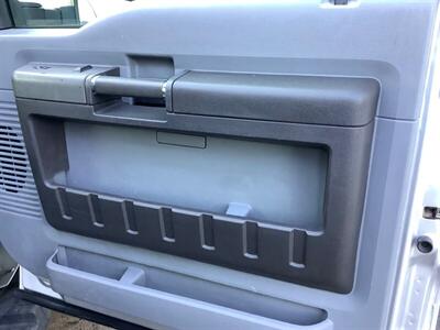 2011 Ford F-350 XLT   - Photo 25 - Crest Hill, IL 60403