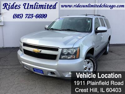 2013 Chevrolet Suburban LT   - Photo 1 - Crest Hill, IL 60403