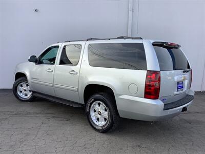 2013 Chevrolet Suburban LT   - Photo 5 - Crest Hill, IL 60403