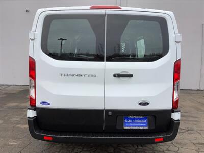 2024 Ford Transit 250 - Photo 5 - Crest Hill, IL 60403