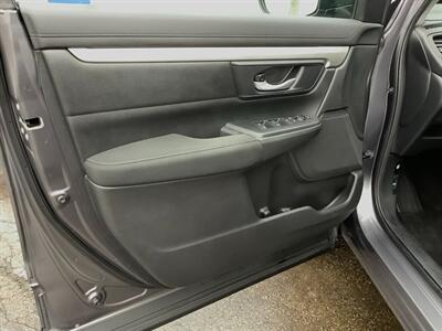 2020 Honda CR-V LX   - Photo 14 - Crest Hill, IL 60403