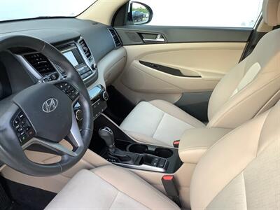 2017 Hyundai TUCSON Sport   - Photo 17 - Crest Hill, IL 60403