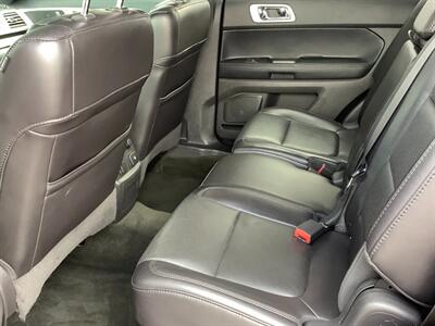 2013 Ford Explorer Limited - Photo 10 - Crest Hill, IL 60403